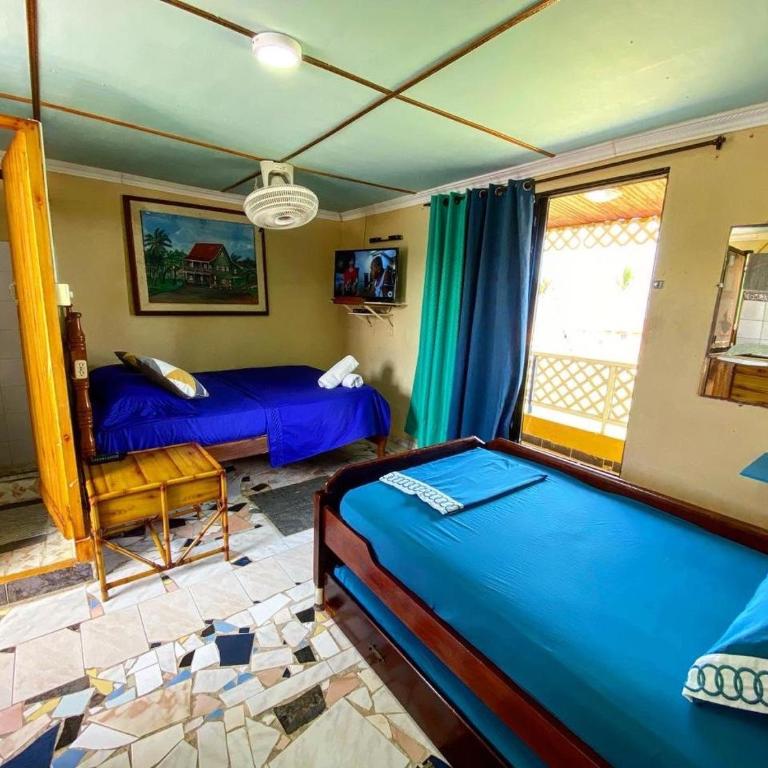 Yellow Moon Guesthouse & Apartments - Apartamento Estudio con vistas al mar - 3