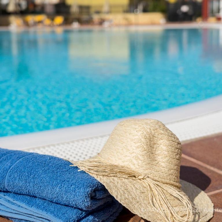 Duplex Meloneras 3 dormitorios piscina y parking - Three-Bedroom Apartment - 16