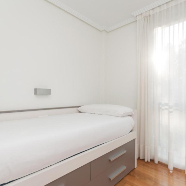 Ulia Apartments- Garden Boutique & 1 Free Parking Space - Apartamento - 14