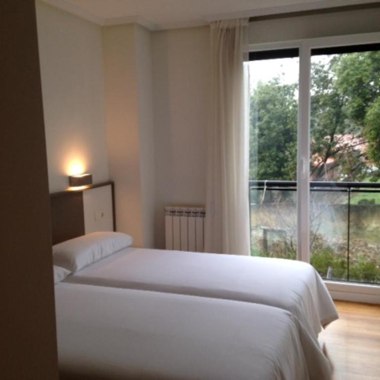 Ulia Apartments- Garden Boutique & 1 Free Parking Space - Apartamento - 16