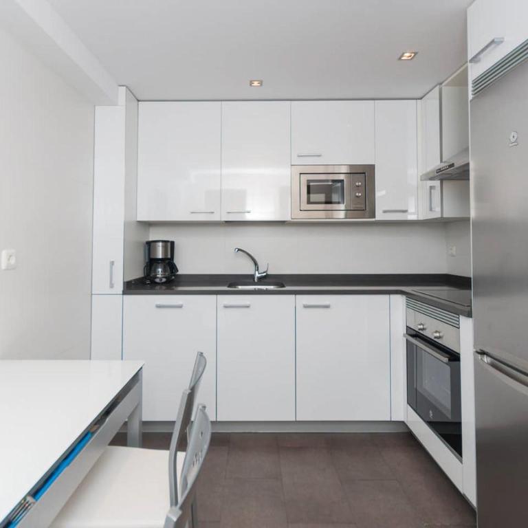 Ulia Apartments- Garden Boutique & 1 Free Parking Space - Apartamento - 18