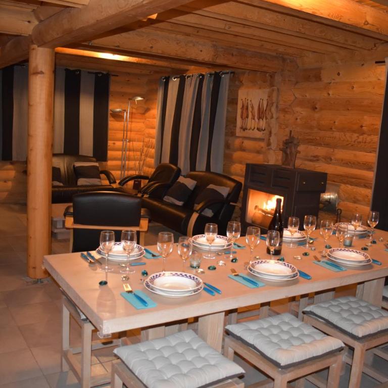 Chalet en rondins - 3 minutes des pistes - Chalet con 3 Camere da Letto - 13