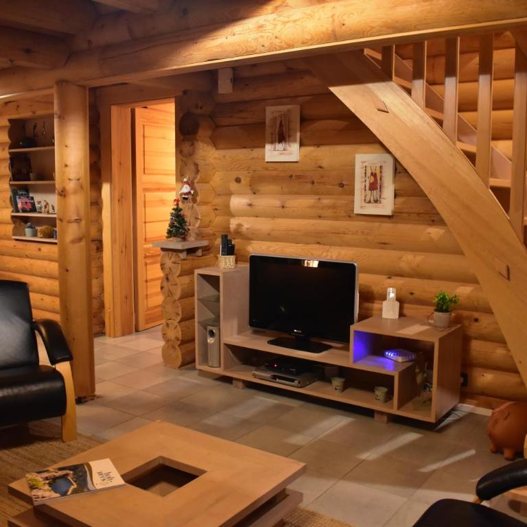 Chalet en rondins - 3 minutes des pistes - Chalet con 3 Camere da Letto - 12