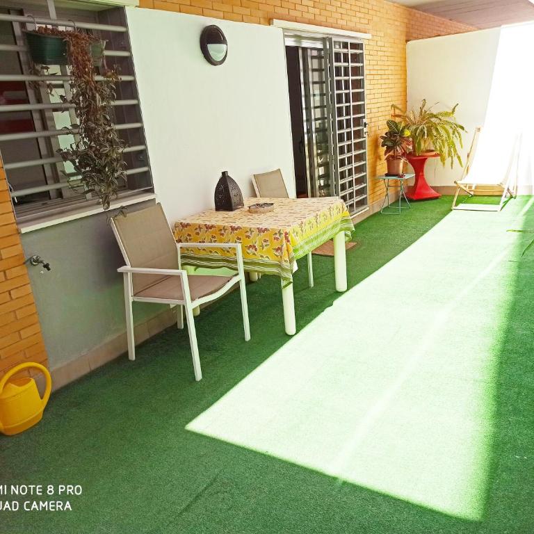Armengual Centro Apartments FREE PARKING By Easytrip - Estudio con terraza - 9