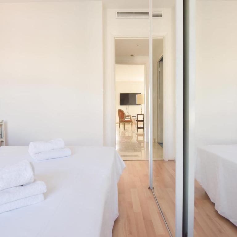 3-Br Apartment Sea View Swimming Pool - Appartement - 21