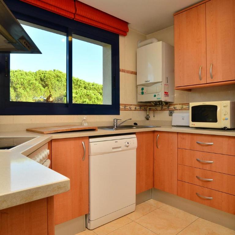 BL-1 CALELLA DE PALAFRUGELL 6 PAX - Apartamento de 3 dormitorios - 12