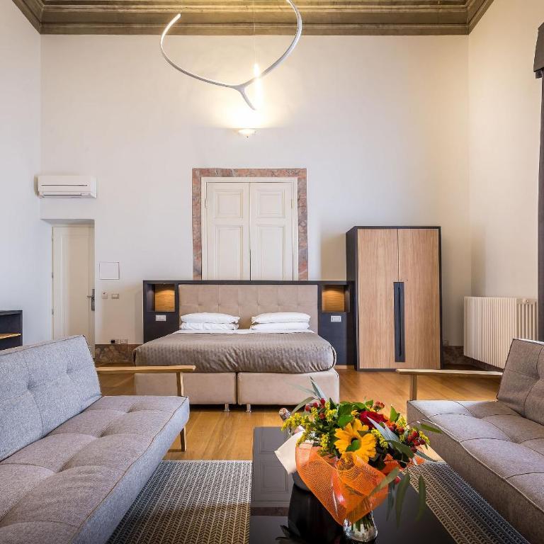 Residenza D'Epoca Al Numero 8 - Suite with City View - 2