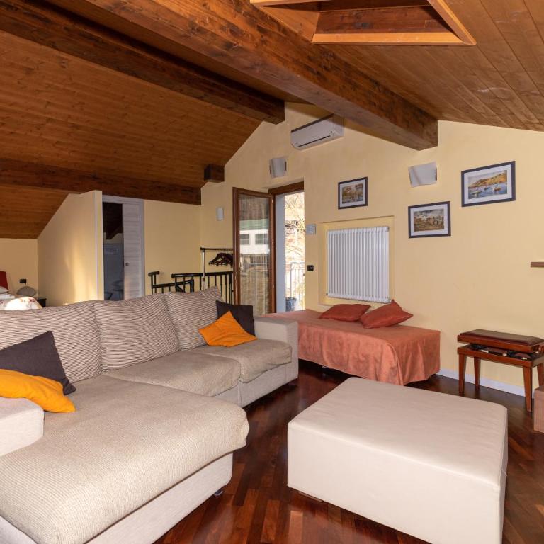 B&B-FORESTERIA Casa Della Musica Lake Como - Junior Suite con Balcone e Vista Lago - 9