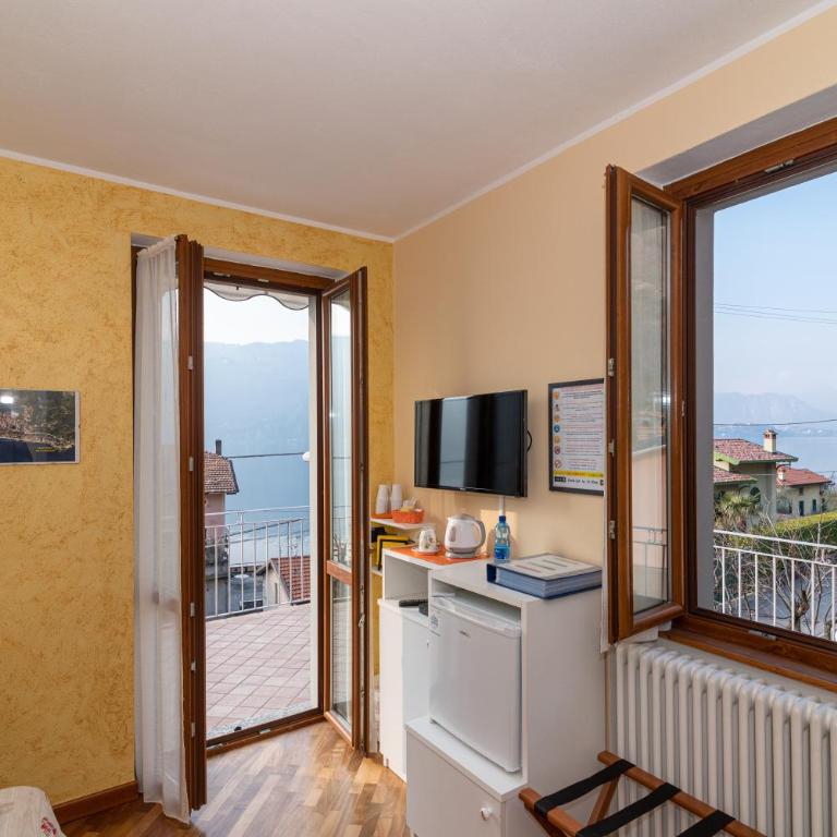 B&B-FORESTERIA Casa Della Musica Lake Como - Camera Matrimoniale con Terrazza e con Vista Lago - 6