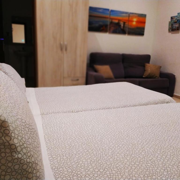 Hostal Casa Nautilus - Habitación Doble interior con baño privado - 2 camas - 12