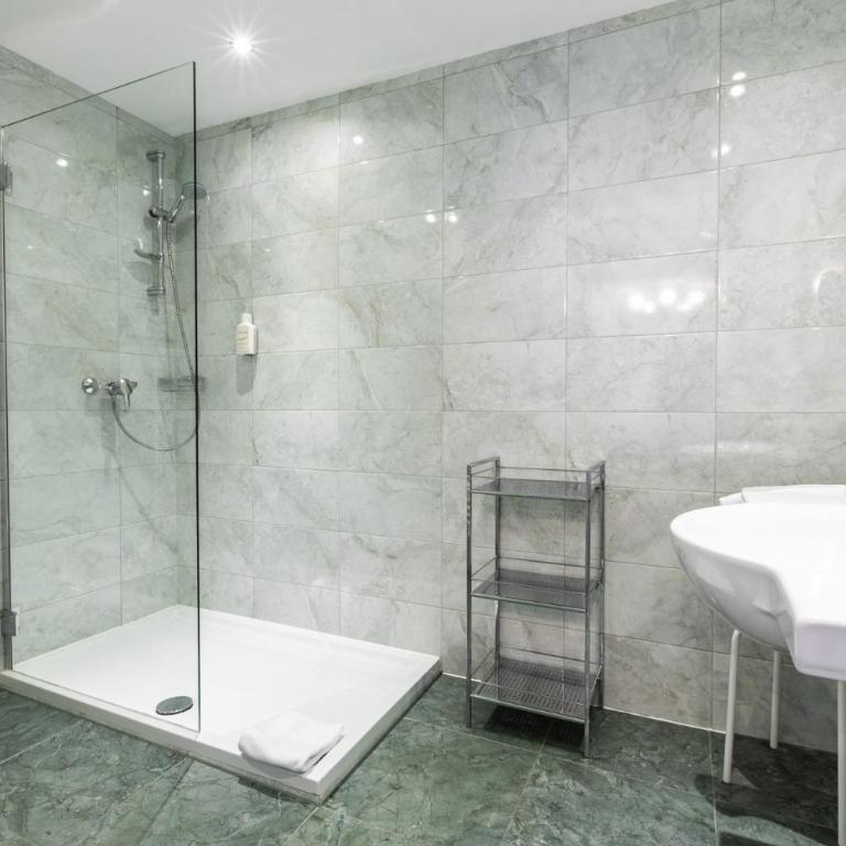 Hotel Schönegg - Kleines Doppelzimmer - 1