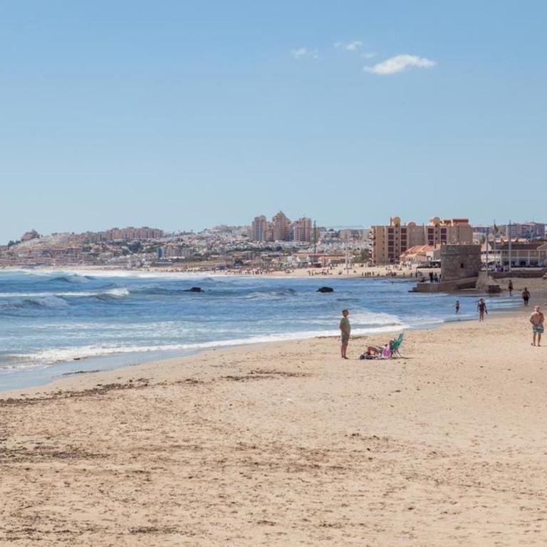 Apartament Puerto Romano, La Mata, close to the beach plus parking space in the underground garage - Apartamento Deluxe - 28