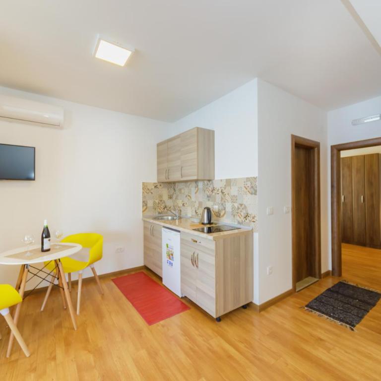 Vila Fortuna - Deluks Suite sa Pogledom na More - 10