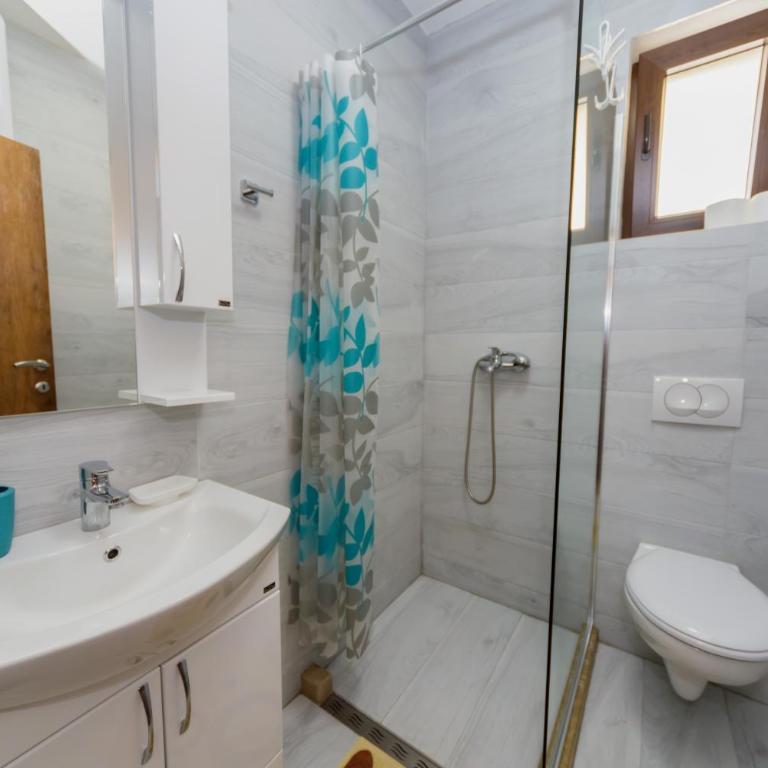 Vila Fortuna - Deluks Suite sa Pogledom na More - 12