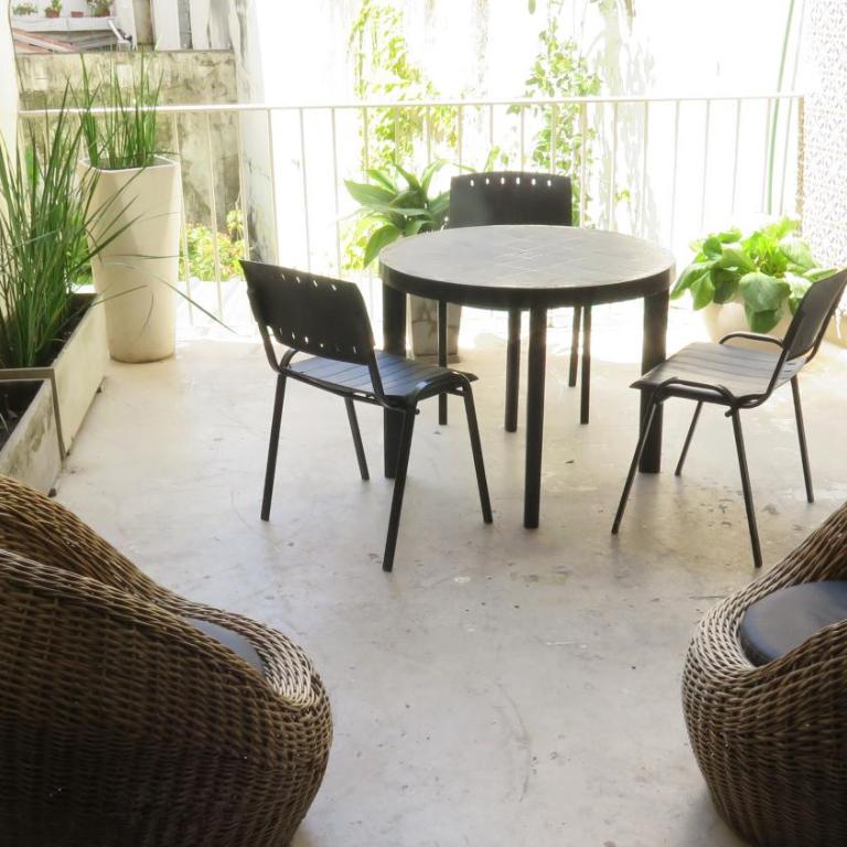 Fabulous and Quiet Apartment+Balcony in Barrio Norte. Your easy access to Buenos Aires! - Apartamento - 2