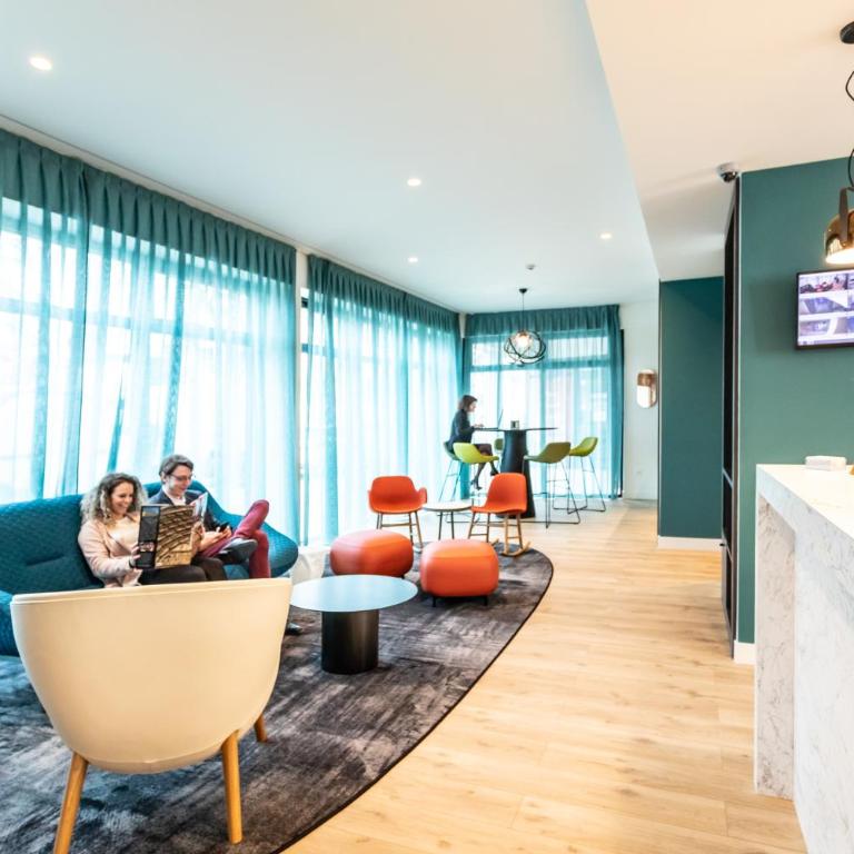 Hôtel The Originals City Le Berry - proche centre-ville - Gare - Chambre Familiale (4 Adultes) - 8
