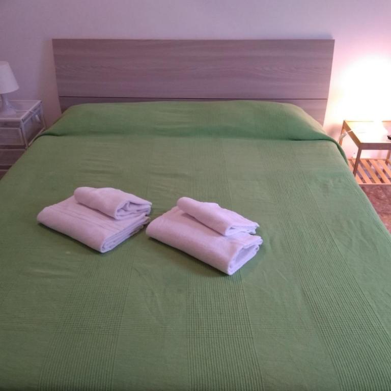 Next Stop Roma Affittacamere Casilino - Camera Matrimoniale con Bagno Privato - 2