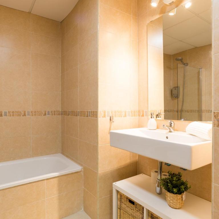 Mitjana by ELE Apartments - Apartamento de 1 dormitorio - 8