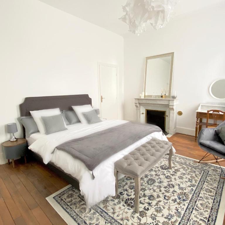 Manoir 1838 à - 3 km du Zoo de Beauval & proche des châteaux - Vacation Home - 2