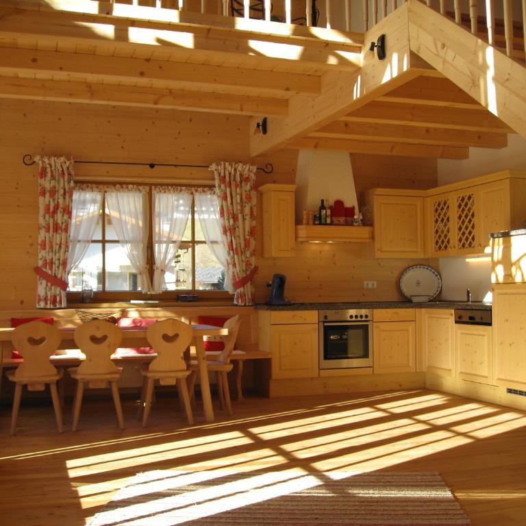 Das Edelweiss - Apartment mit 4 Schlafzimmern und einem Balkon - 4