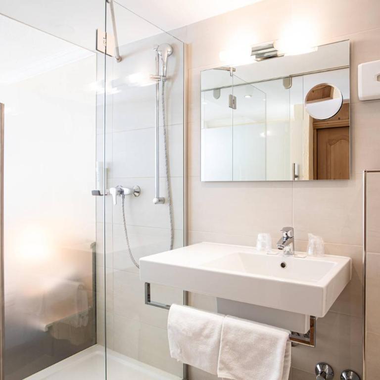 Hotel Bergland Superior - Comfort Doppelzimmer mit Balkon - 3