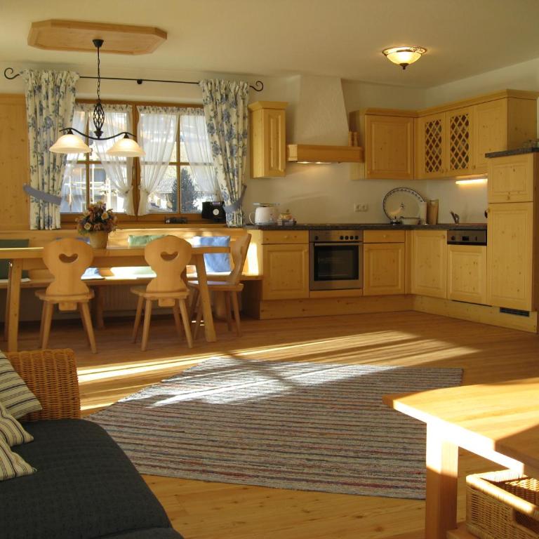 Das Edelweiss - Apartment mit 2 Schlafzimmern und Terrasse - 2