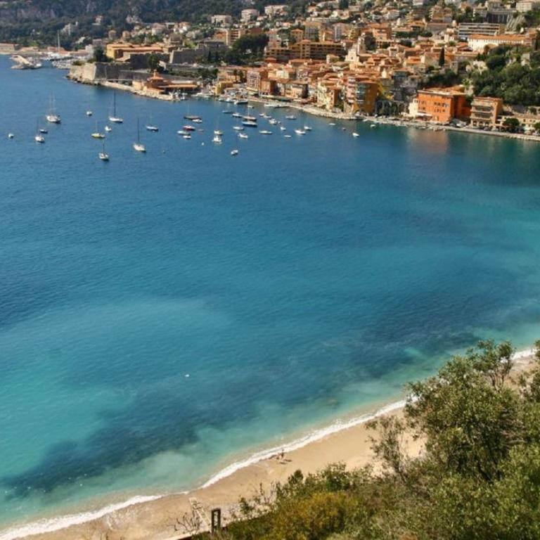 Modern House in the center of Villefranche sur Mer - Maison 3 Chambres - 20