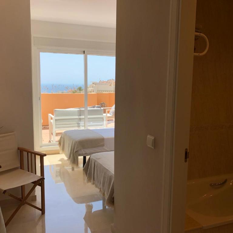 NEW: LUXURIOUS PENTHOUSE WITH JACUZZI & SEA VIEW - Apartamento Ático - 18