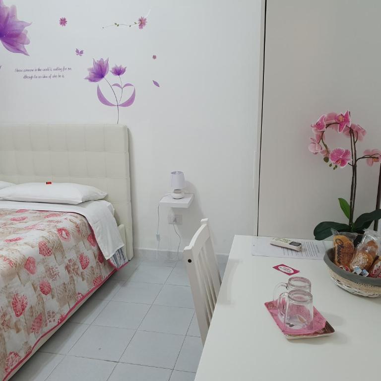 Le tre orchidee - Camera Matrimoniale con Bagno Privato - 14