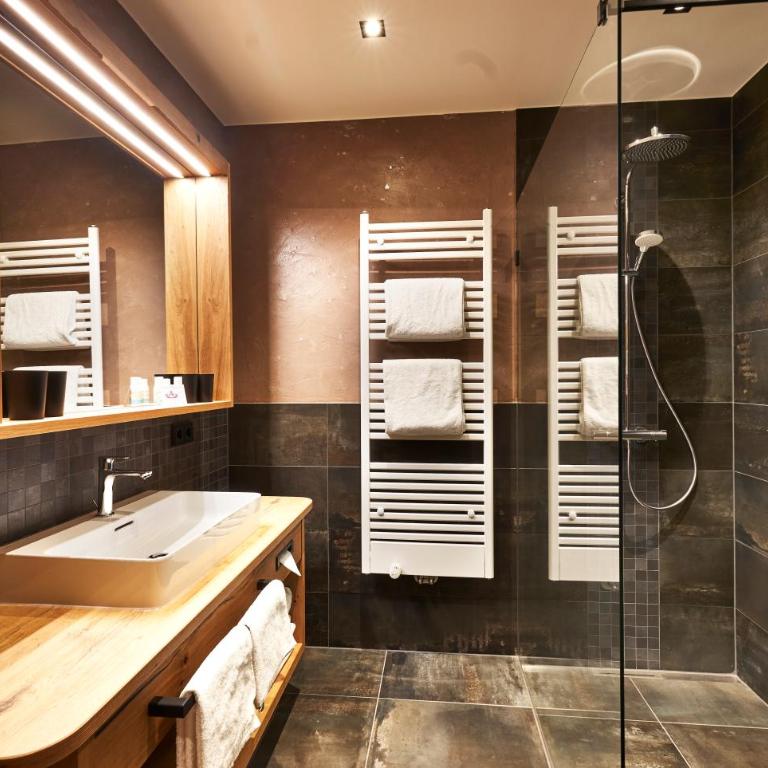 Wellness- und Bierhotel Adam Bräu - Familiensuite - 4