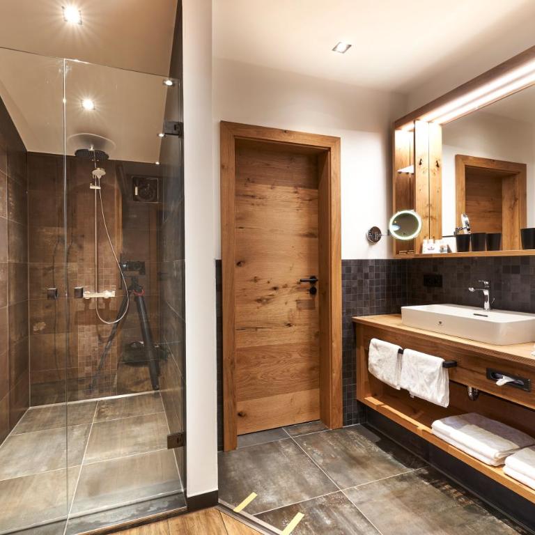 Wellness- und Bierhotel Adam Bräu - Deluxe Junior Suite - 4