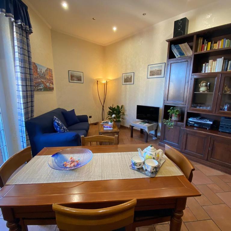 Pini di Roma-New and cozy apt in Rome city center- Metro A "Re di Roma" - Appartamento con 2 Camere da Letto - 34