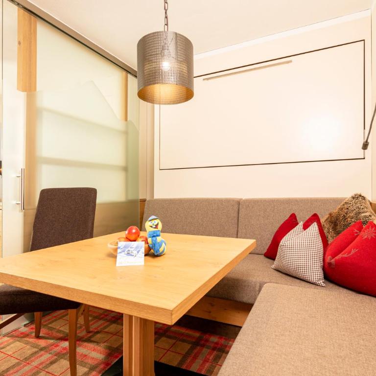 Kinder- & Gletscherhotel Hintertuxerhof - Junior Suite - 4