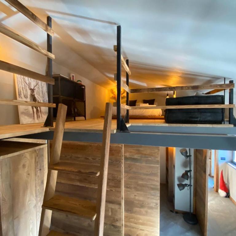 THE CLOSEST LOCATION TO THE CITY CENTER AND CHAIRLIFT - Appartamento su 2 Livelli - 19