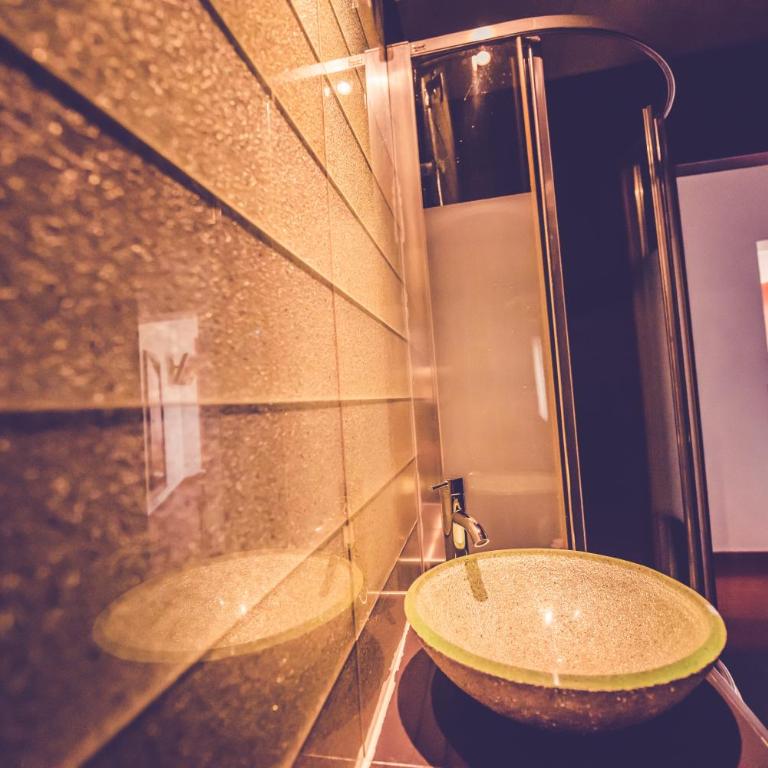 Hostal Sol Los Angeles - Double or Twin Room - 20