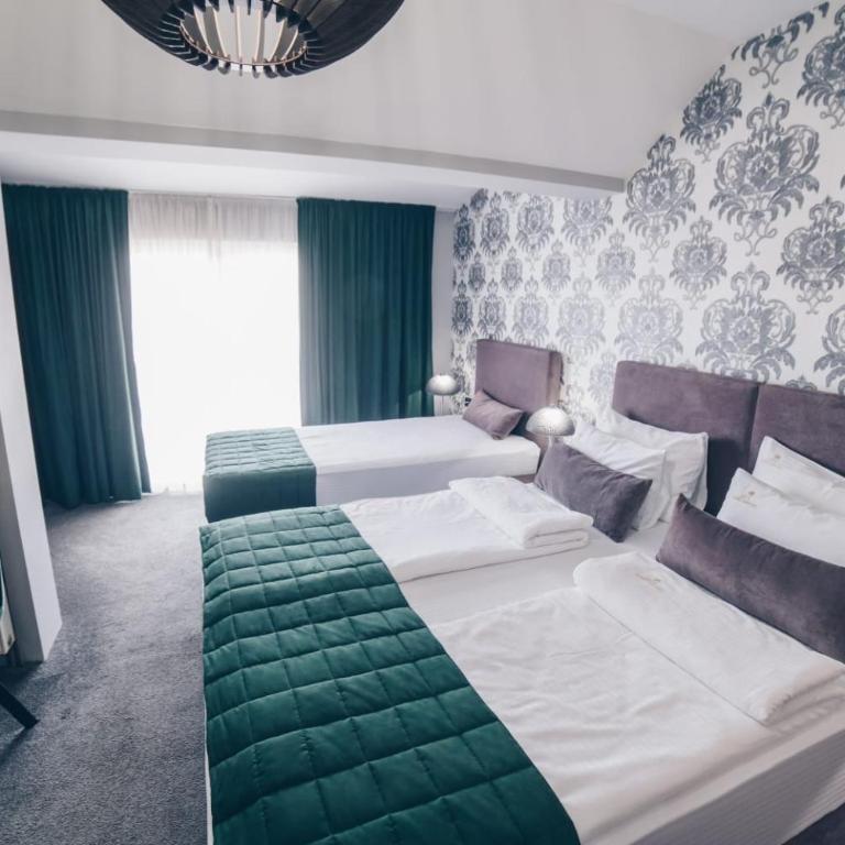 Garni Hotel Radović - Luxury Triple Room - 4