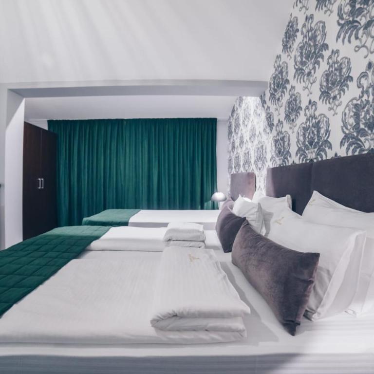 Garni Hotel Radović - Luxury Triple Room - 2