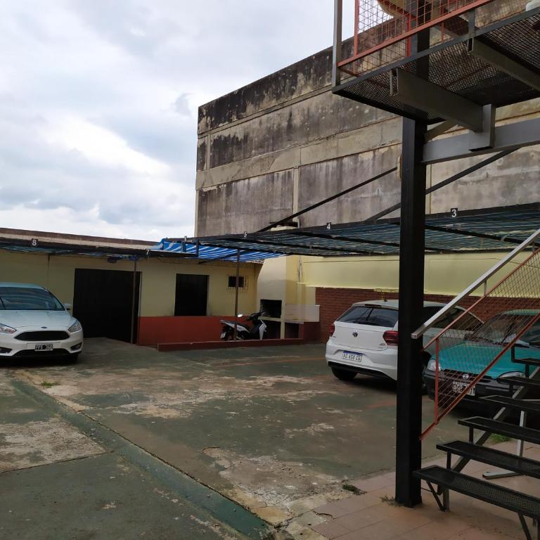 Departamento centrico en Posadas, garage opcional D4 - Apartamento de 1 dormitorio - 2