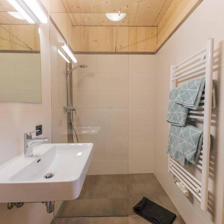 Haus Alpenprinzessin Stubai Luxury 3-Bedroom Apartments in a Prime Location - Apartment mit 3 Schlafzimmern - 52