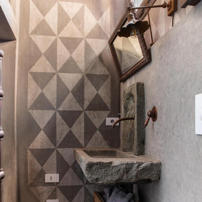 Casa del Campanaro centro storico di Lucca dentro le mura, no bells ringing - Casa con 3 Camere da Letto - 47