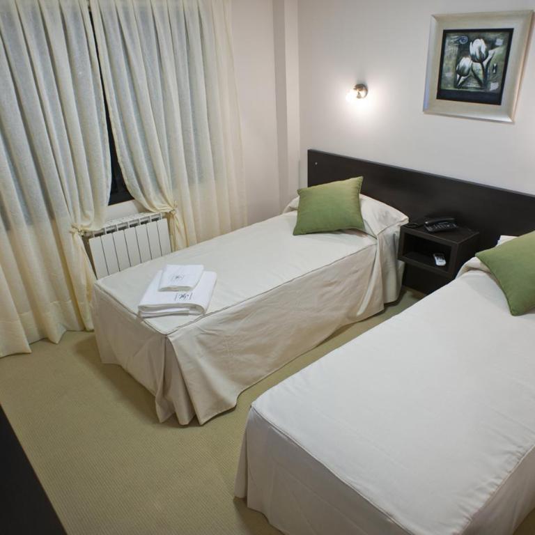 Hotel Polans - Habitación Doble - 2 camas - 1