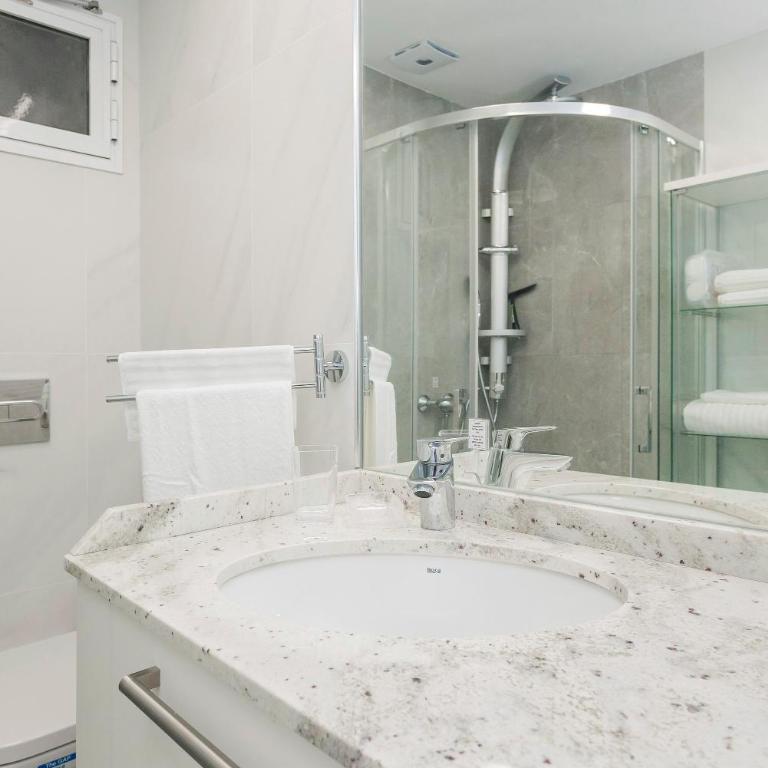 First line sea, luxury penthouse, sea and sunset view Vivenda Vacational Guayero 618 - Apartamento de 1 dormitorio - 20