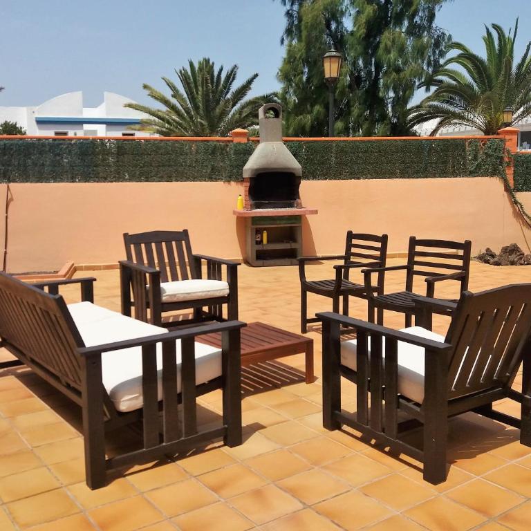 CASA MARTA duplex con piscina privada en Corralejo - Three-Bedroom Villa - 47