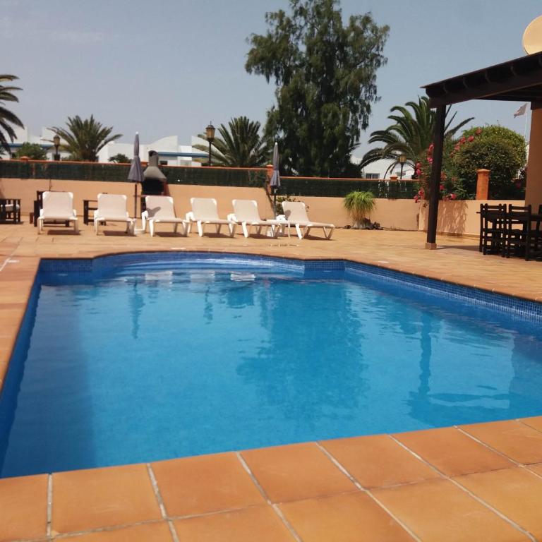 CASA MARTA duplex con piscina privada en Corralejo - Three-Bedroom Villa - 77