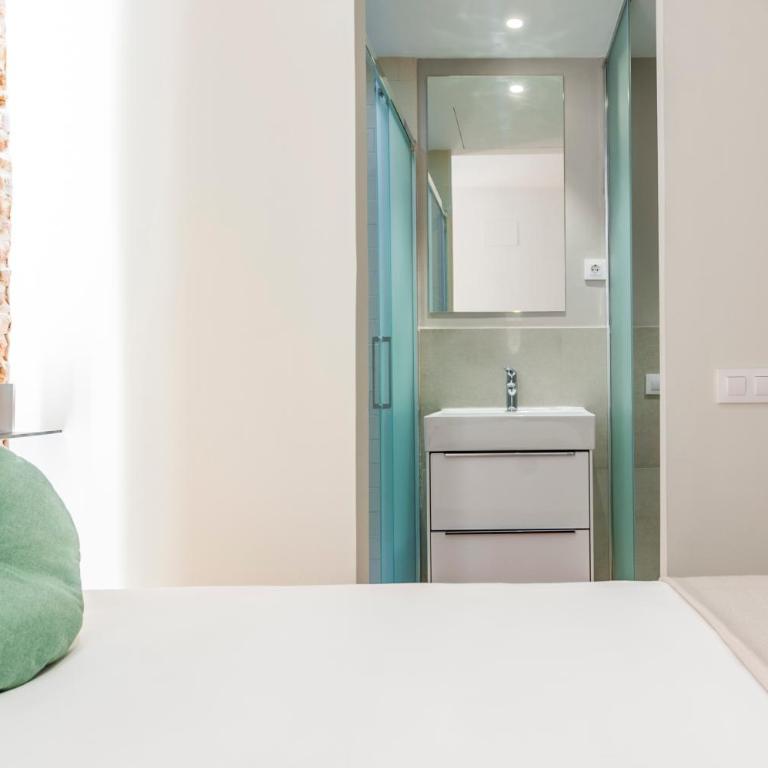 Collection Latina - Apartamentos Únicos en el Barrio Más Auténtico - Family Studio - 6