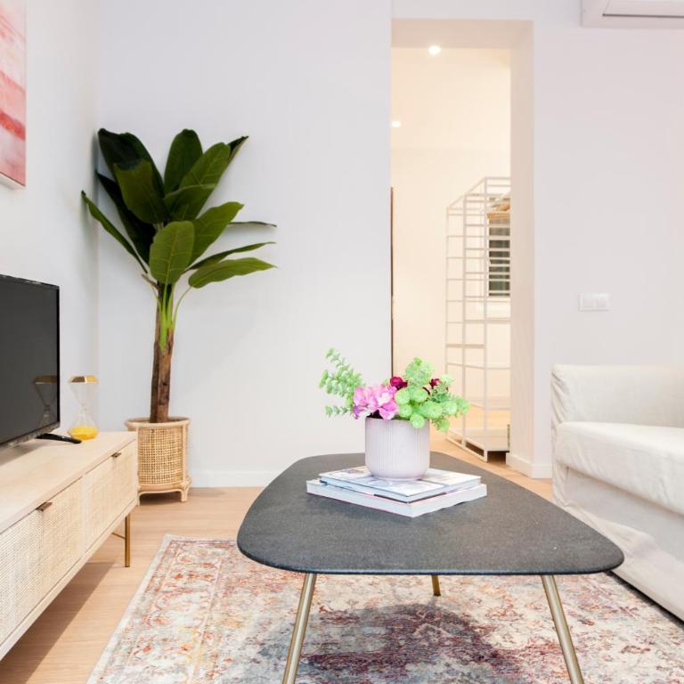 Collection Latina - Apartamentos Únicos en el Barrio Más Auténtico - Family Studio - 4