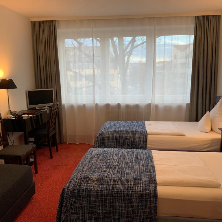 Hotel Nymphenburg City - München - Doppelzimmer - 5