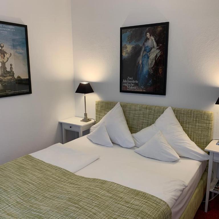 Hotel Nymphenburg City - München - Doppelzimmer - 10