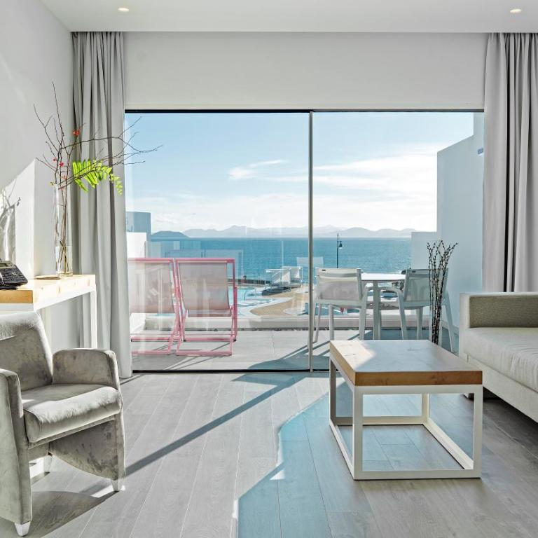 CalaLanzarote Suites Hotel - Adults Only - Habitación Doble Estándar con vistas al mar - 2 camas - 1
