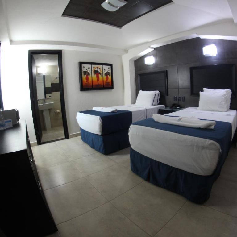 Hotel Portonovo Plaza Malecon - Standard Room - 4